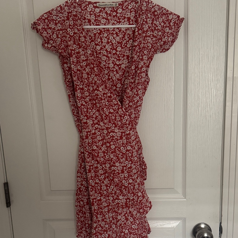 Abercrombie & Fitch Red Floral Mini Dress